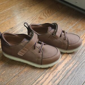 Stride Rite Brown Kids Sneakers with Velcro